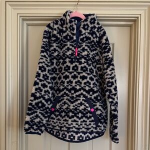 Vineyard Vines Navy and Cream Sherpa Pullover GIRLS L